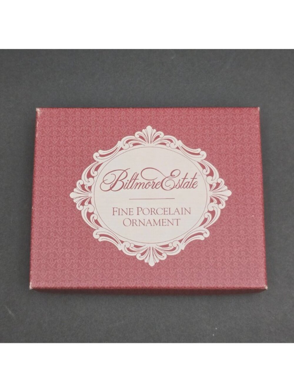 Vintage 1997 Biltmore Estate Fine Porcelain Ornament 24K Gold Trim Boxed 4" - Picture 7 of 11